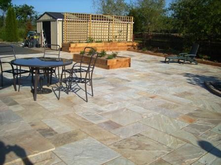 PATIO  AREA: TINTED MINT / INDIAN SANDSTONE